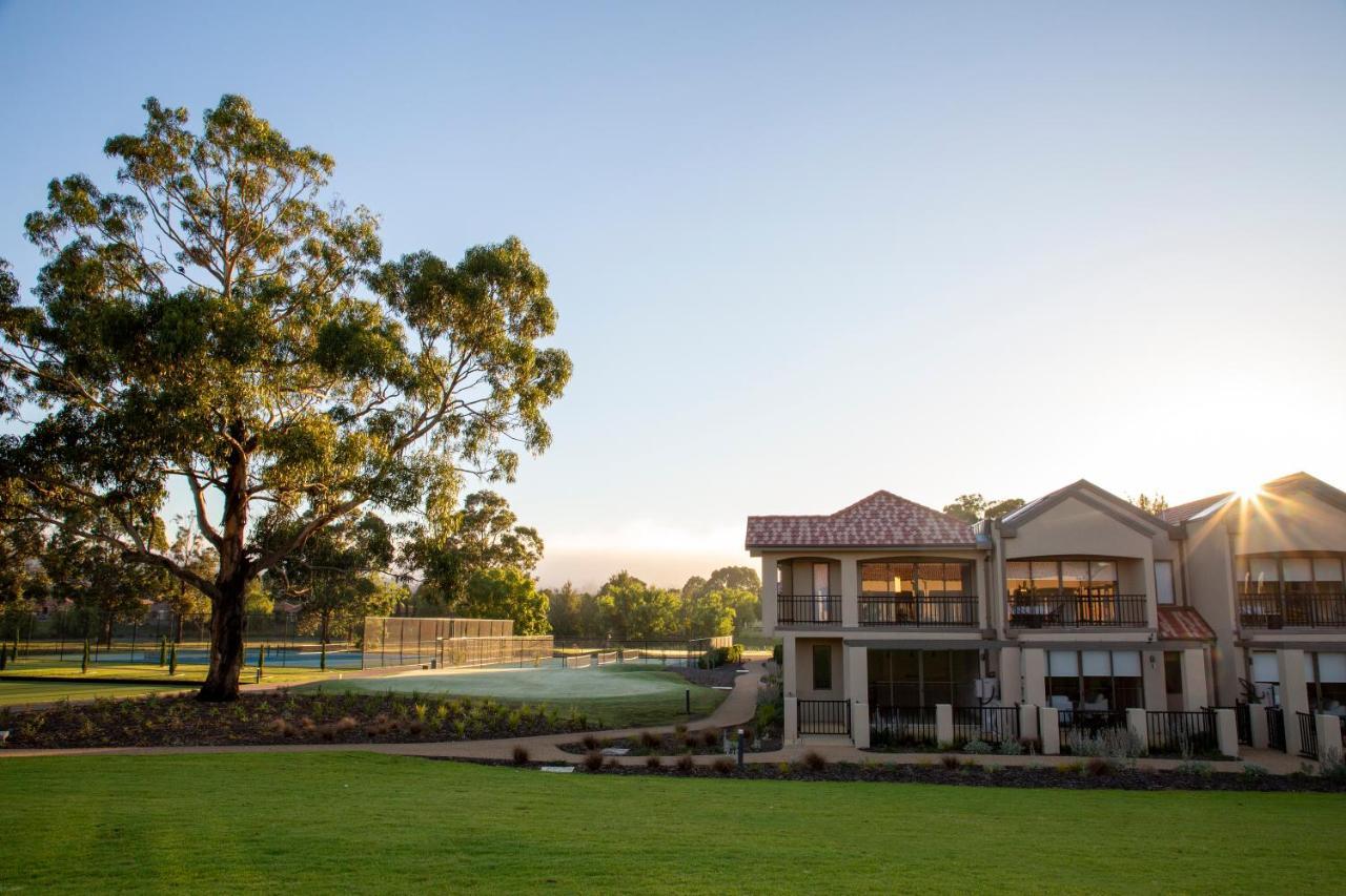 Hidden Valley Resort Wallan Екстер'єр фото